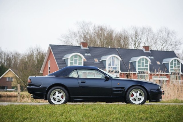 Aston Martin Virage Coupe