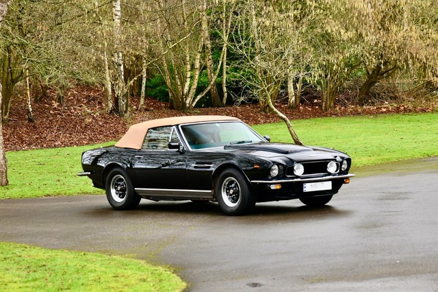 Aston Martin Vanquish