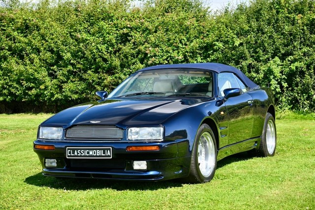 Aston Martin V8 Volante